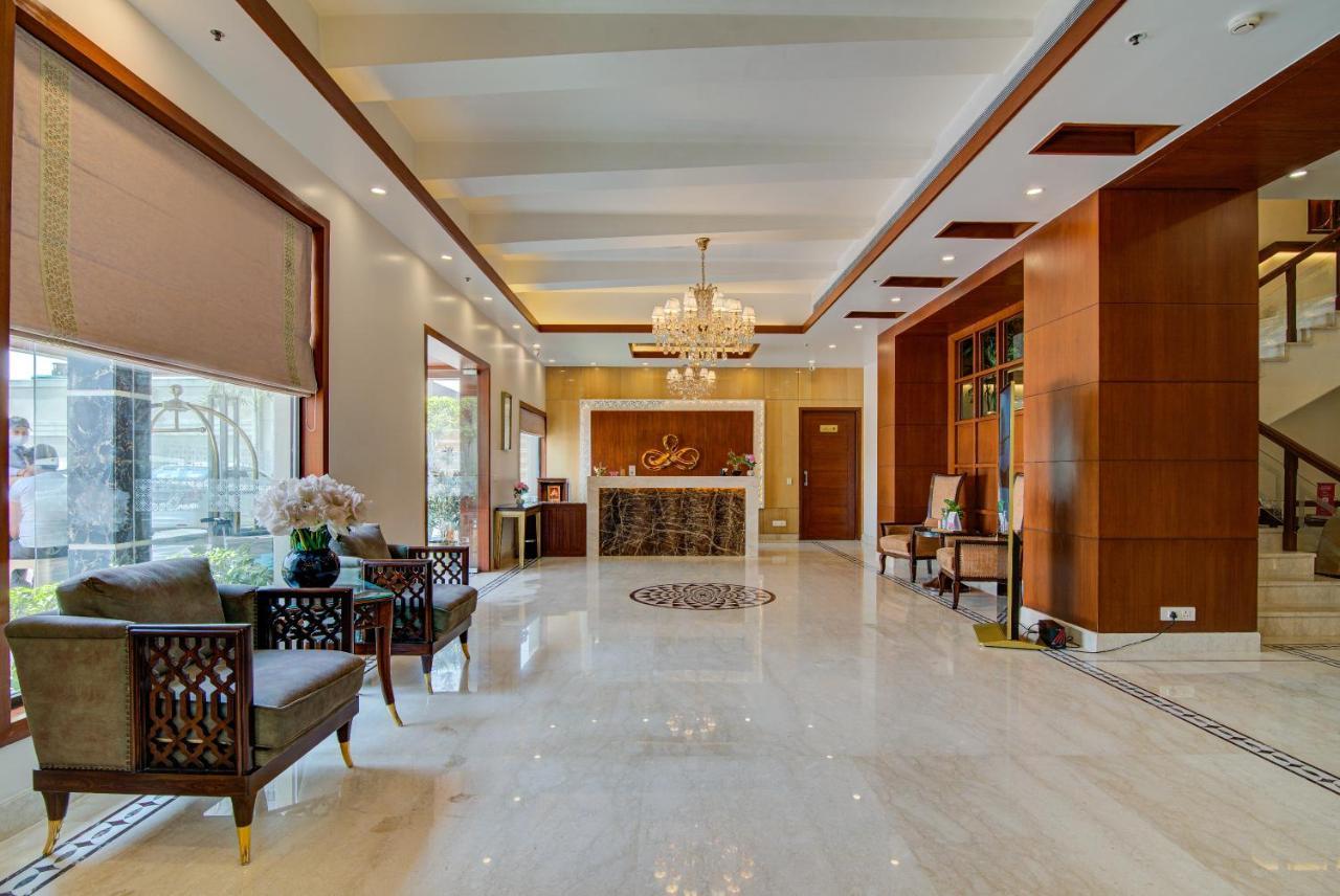 Hotel Home In By Amrik Sukhdev Sonipat Bagian luar foto